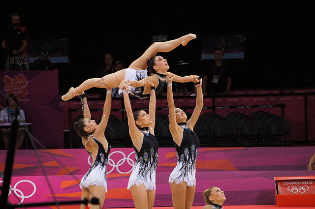 Rhythmic_gymnastics_at_the_2012_Summer_Olympics_(7915553252)